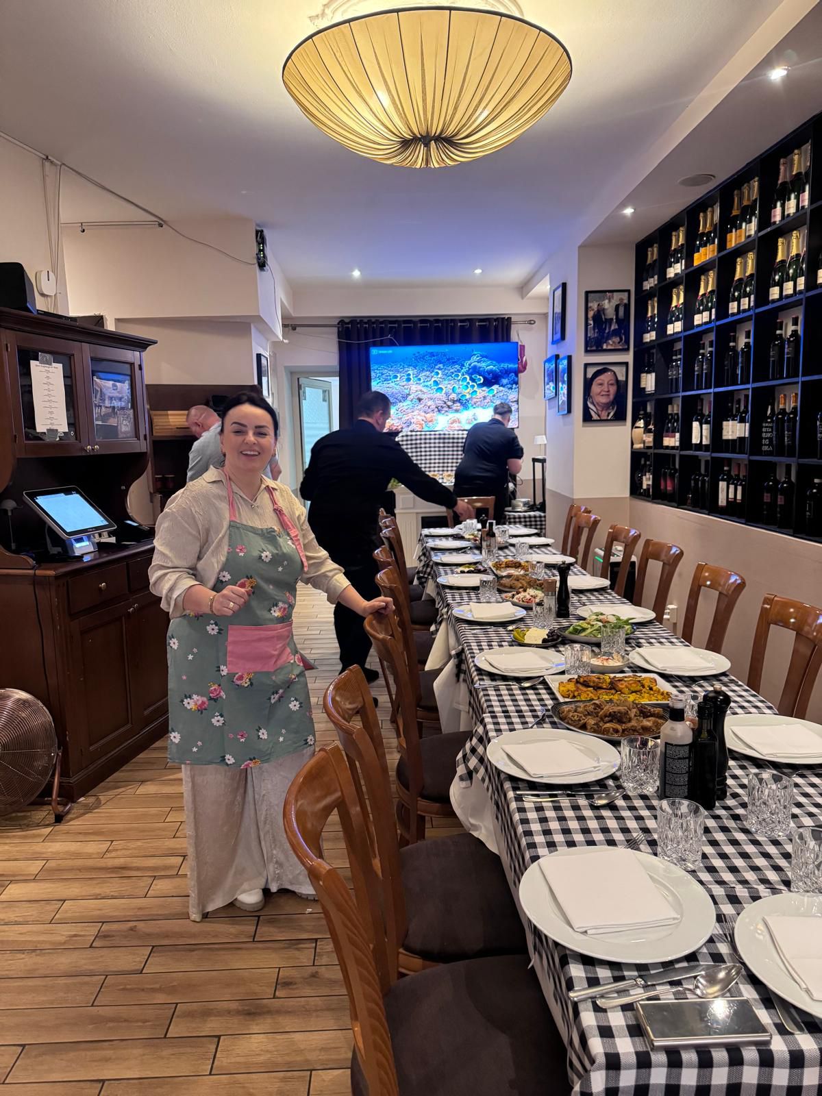 Innenansicht des Restaurants mit elegantem Ambiente